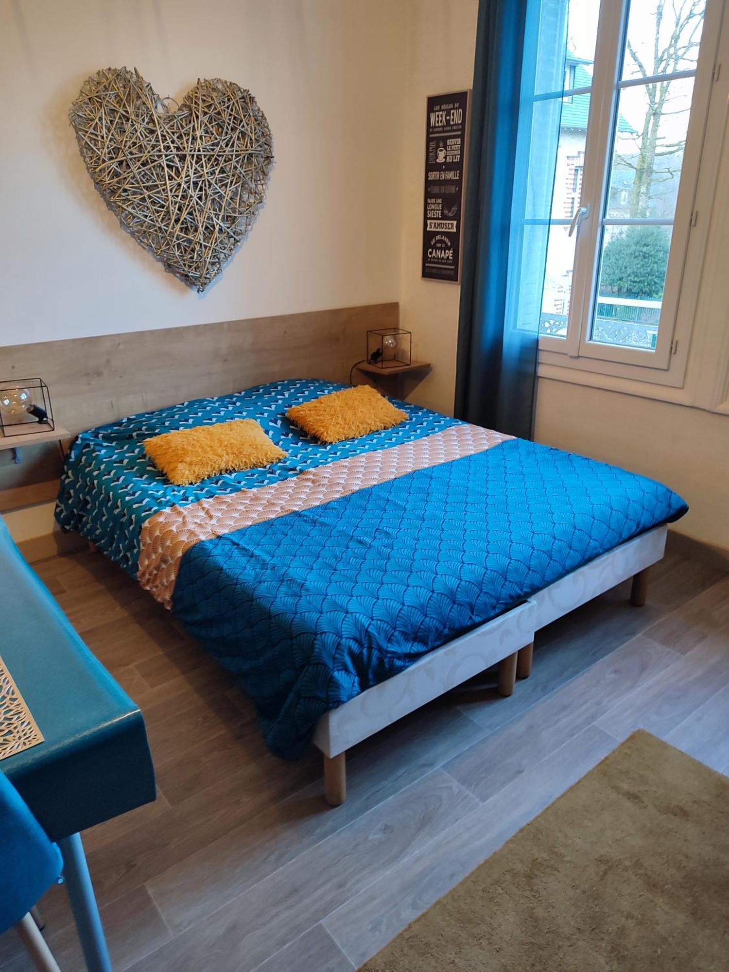 Studio 10, Tres Bien Place, Parking Wifi Gratuit Bagnoles de l'Orne Normandie エクステリア 写真